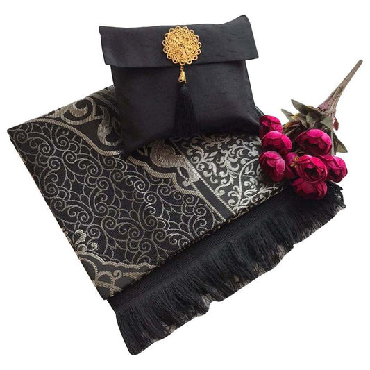 Prayer Rug with Pouch Black سجادة صلاة مع حقيبة سوداء